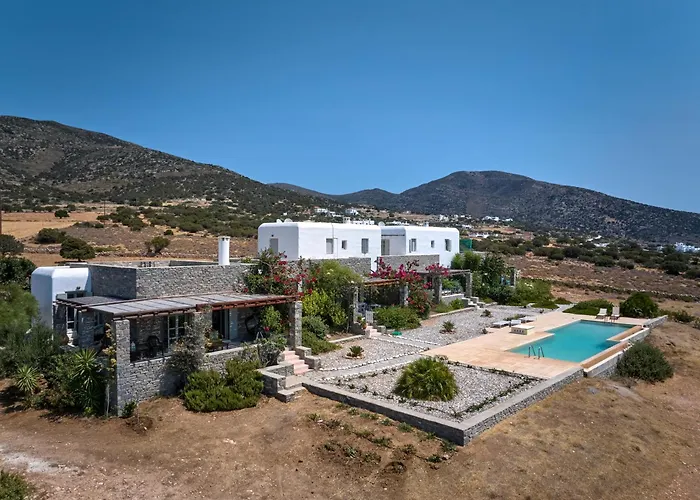 Oscar Villa, 180 Panoramic Sea Views And Pool Villa Aspro Chorio